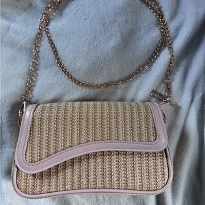 NWT Chic Woven Crossbody Bag in Tan and Pink